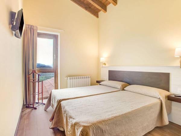 Luxurious Mansion in Cangas de Onís with Meadow View