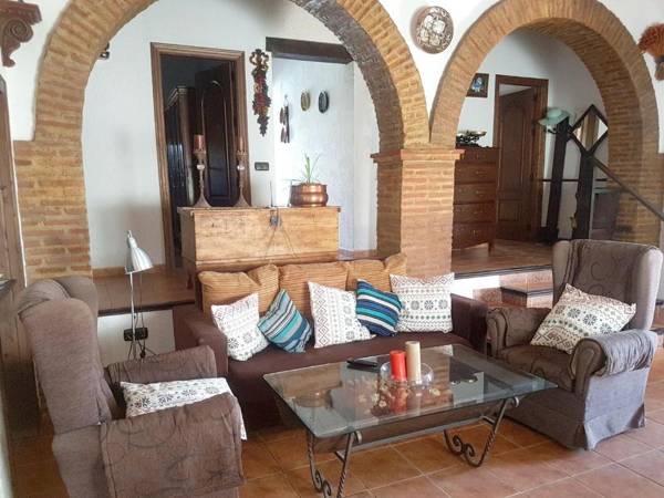 3 bedrooms house with private pool enclosed garden and wifi at Arriate
