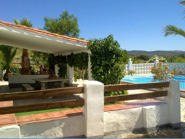 5 bedrooms villa with private pool enclosed garden and wifi at Aroche Huelva