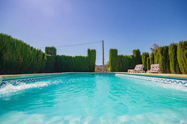 Cubo's La Casa del Abuelo