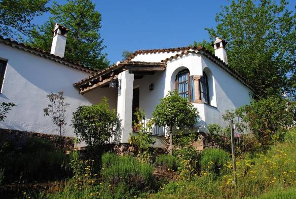 Finca Valbono Apartamentos Rurales y Hotel