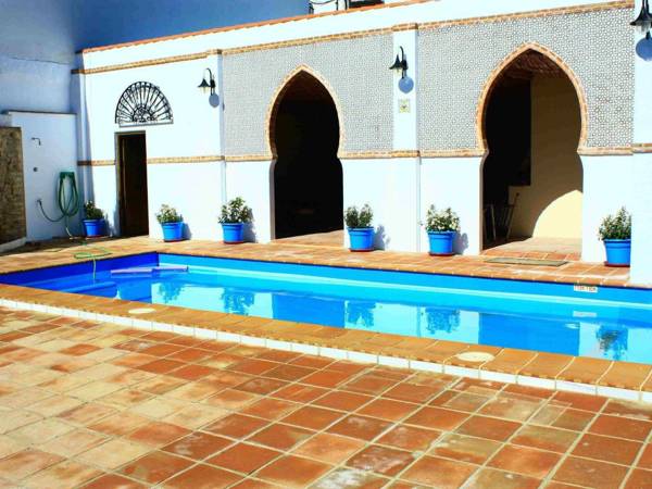 Holiday home in a pretty enclave (La Joya).