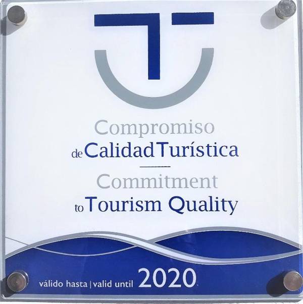 Apartamentos Turísticos Clavero