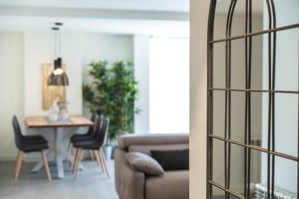 The Lucky Flats - Luceros