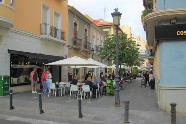 CasaTuris Plaza Nueva en el centro de Alicante A110