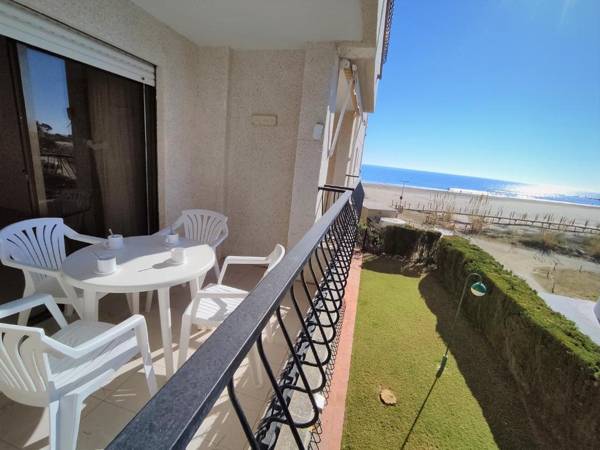 PLAYAMAR 1122 Primera línea Playa Cargador ALBERT VILLAS