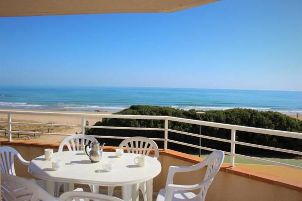 APARTAMENTO FRONTAL AL MAR CALA MONTERO Albert Villas