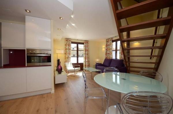 Apartamentos El Palacete de Ainsa