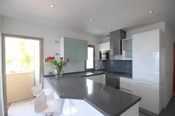 Apartment Marina La Caleta