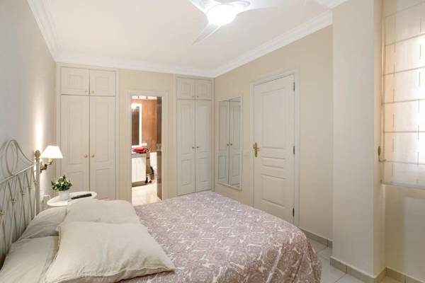 Terrazas del Duque Beach Apartment