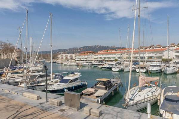 Flateli Platja d'Aro Port