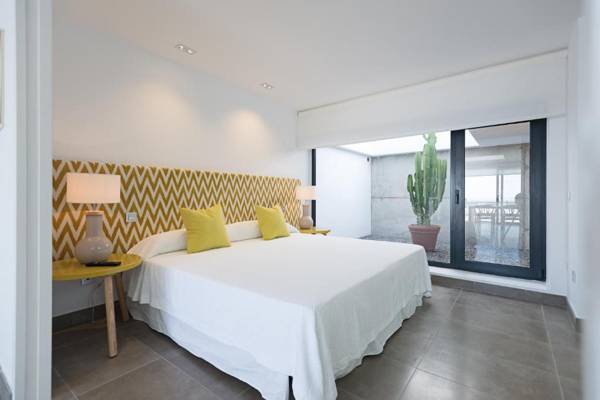 Altos de la Gloria Beach Apartments