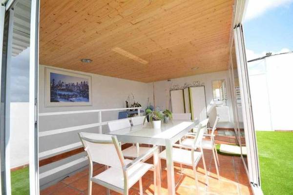 Céntrico Ático 2 dormitorios Gran Solárium privado