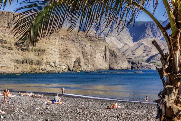Mirando al mar by CanariasGetaway