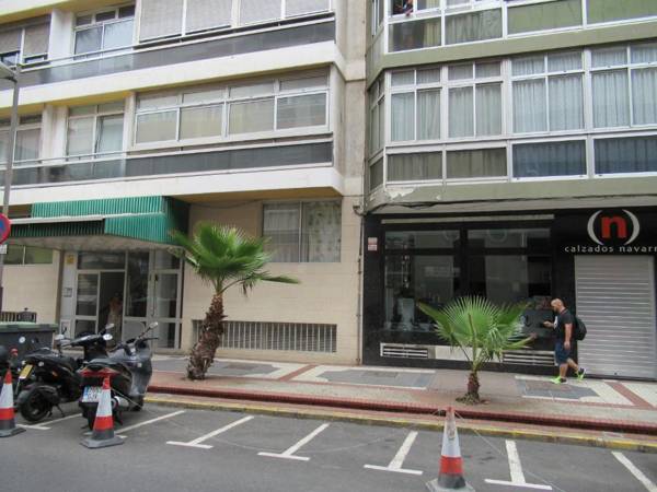 Estudio a 25 metros playa Canteras - WIFI