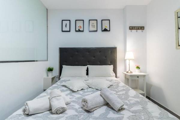 Flatguest Luis Morote + Central + Beach + WiFi