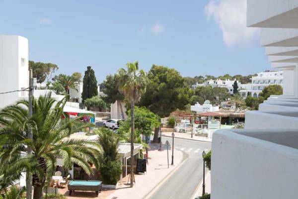 Gavimar Cala Gran Hotel and Apartments