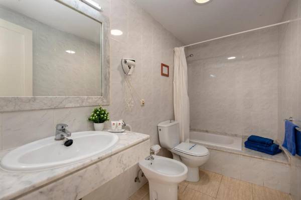 Rocas Blancas Apartments