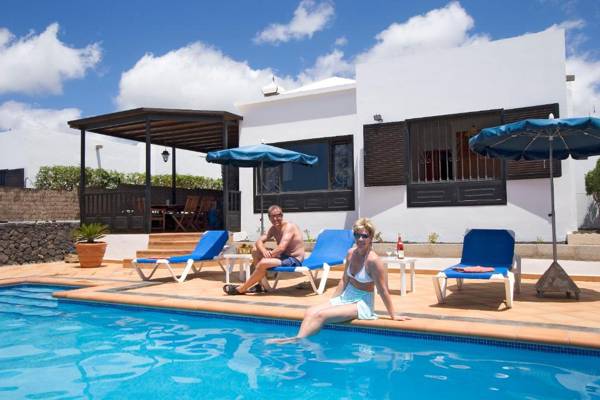3 bedroom Villa Venus with private heated pool