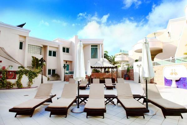Hotel Flamingo Suites