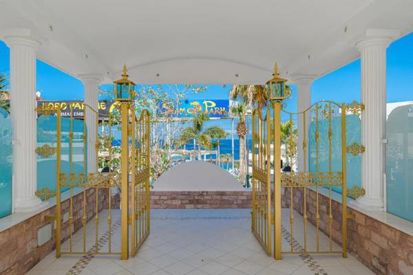 Hotel Flamingo Suites