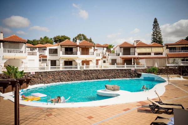 Sea View Apartment in Center of Las Americas