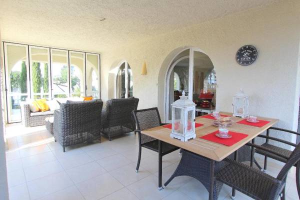 Leon Inmo Falconera 71 - 10500