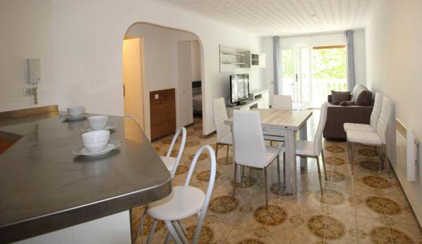 BASIC CONFORT Apartamento Port Emporda