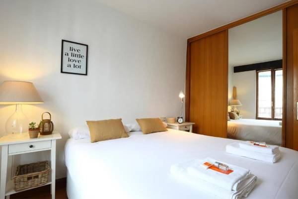 Mañuel by Smiling Rentals