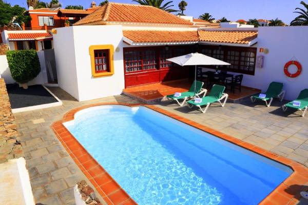 Vip Villas - Caleta Dorada