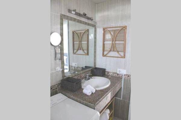 APARTAMENTOS BINIFORCAT CB apto 52 IDEAL PLACE FOR HOLIDAY