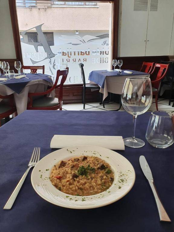 Hotel Lauaxeta Etxea