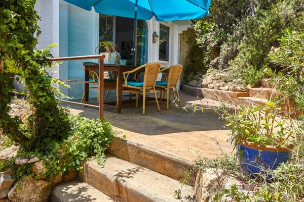 Casa Granada at Masia Nur Sitges with private pool and adults only