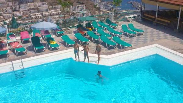 One bedroom appartement with sea view shared pool and furnished terrace at Mogan 1 km away from the beach