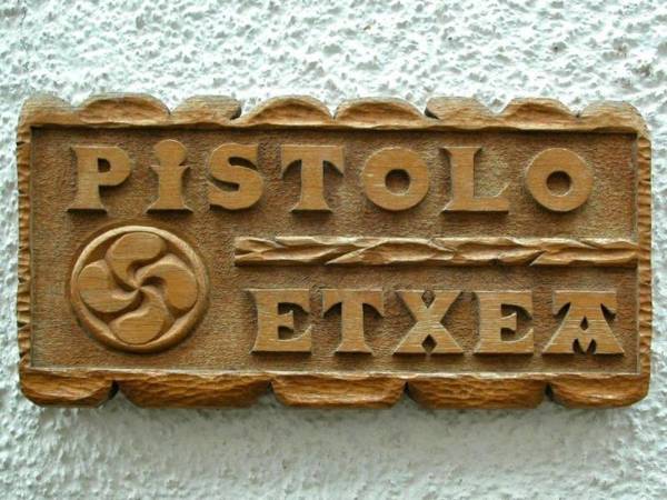 Apartamentos Pistolo