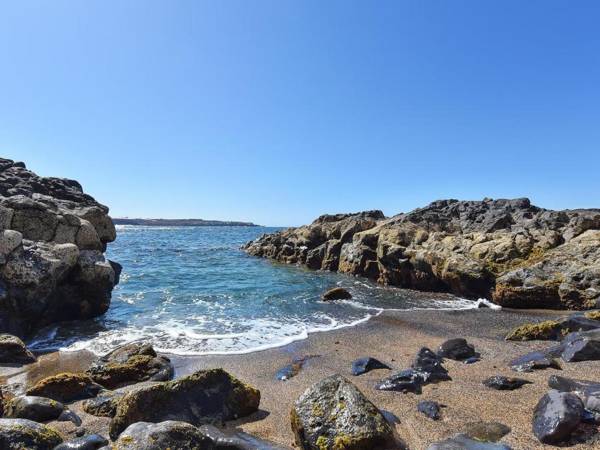 La Cueva de Caleta by VillaGranCanaria