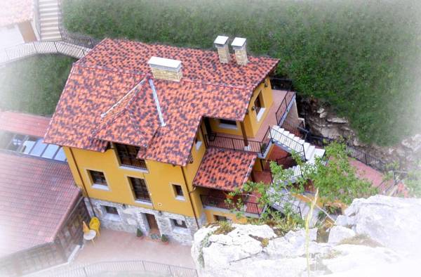 Apartamentos Aguasaliu