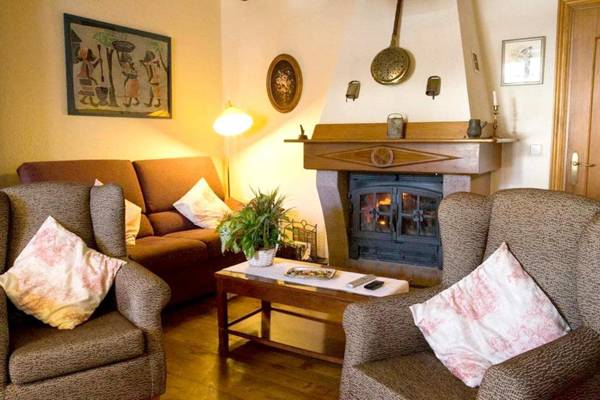 3 bedrooms house with balcony and wifi at Berroeta