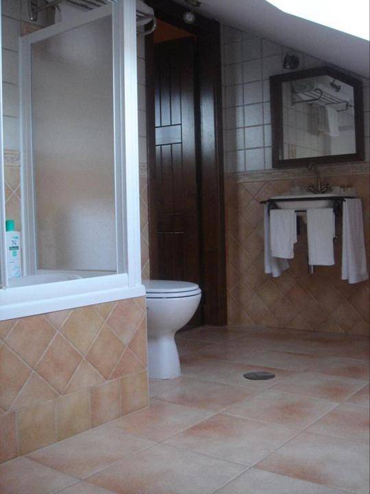 Hotel Rural El Caseron de Linarejos