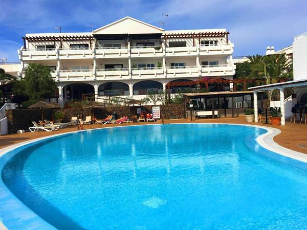 Comfortable duplex in Costa Teguise near the beach and restaurants