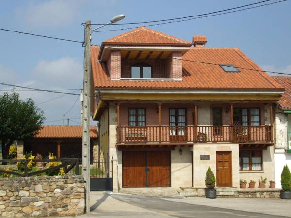 Apartamentos La Corraliza