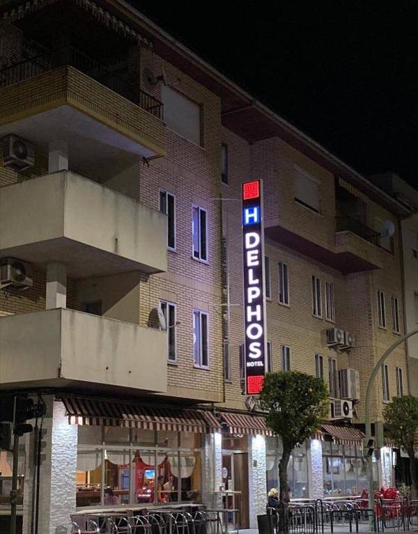 Hotel Delphos