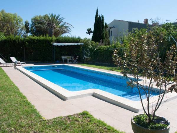 Modern Holiday Home in St Jaume d'Enveja with Private Pool