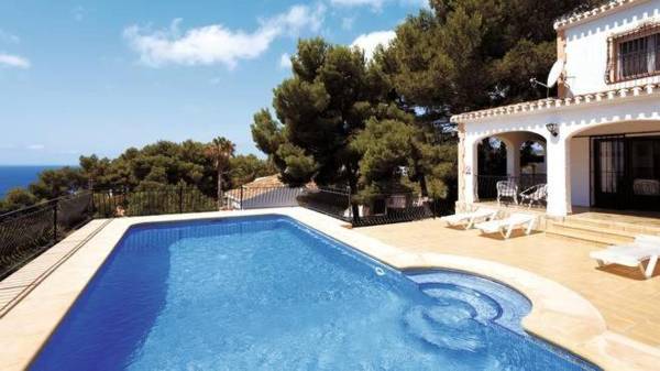 0125 Villa La Marina