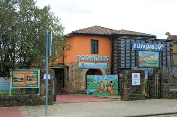 Hostal Lierganes Fluviarium Rooms