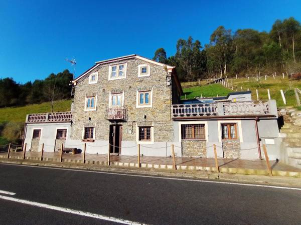 Casa de Aldea - Mirador del Navia