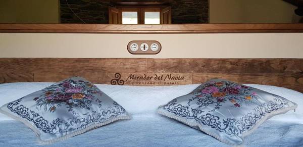 Casa de Aldea - Mirador del Navia