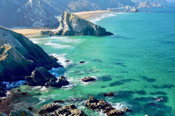 The Hidden Secret on the Cliff