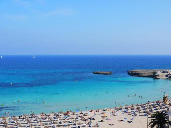 Apartamentos Playa Moreia