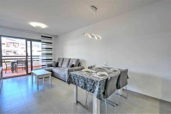 Girasol apartamento para 4 personas con piscina communitaria